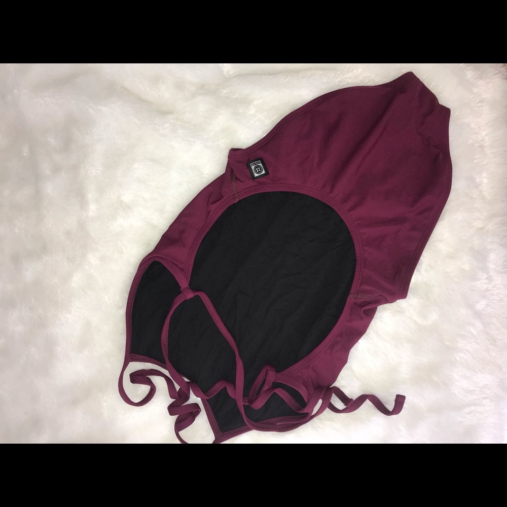 JOLYN SWIMSUIT - Picture 2 of 7